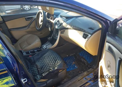 2013 Hyundai Elantra Limited z USA, uszkodzony, nr VIN 5NPDH4AE2DH268648